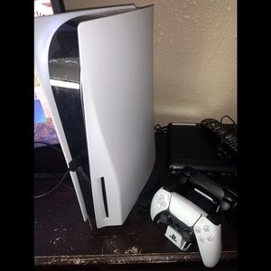 Brand new ps5 come with 9 games on the ps5 and with Tv apps already downloaded